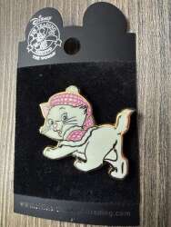 32772 - Cast Lanyard Refresh - Marie Wearing a beret - Disneyland Resort Paris alternate image