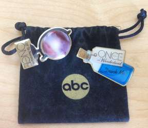 ABC Once Upon a Time SDCC - “Drink Me” Bottle with Logo Tag - DLIC