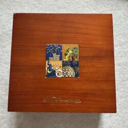 116198 - Four Parks One World - Four Parks One World Icons Boxed Pin Set - Walt Disney World alternate image