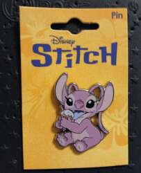 Angel with ice cream