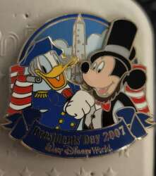 116581 - Presidents' Day - Mickey and Donald President Day 2007 - Walt Disney World alternate image