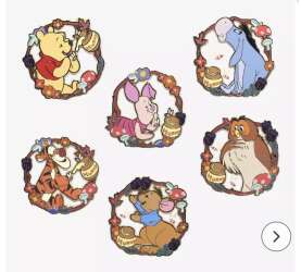 116752 - BoxLunch - Disney Winnie the Pooh Character Wreaths Blind Box - Unopened Box - Disney Licensed alternate image