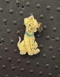 Sitting puppy - blue collar