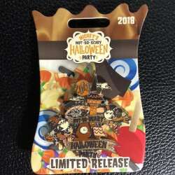 116956 - Mickey's Not So Scary Halloween Party (MNSSHP) 2018 - Mickey Mouse and Minnie Mouse - Walt Disney World alternate image