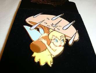 117226 - Tinker Bell Under Mushroom - Disney Auctions alternate image