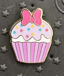 117310 - Pink A La Mode (PALM) - Mickey Mouse and Friends Sweet Treats Micro Mystery Collection - Daisy Cupcake - Disney Licensed alternate image