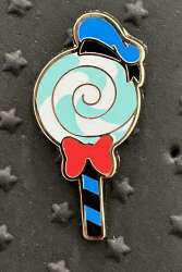 117314 - Pink A La Mode (PALM) - Mickey Mouse and Friends Sweet Treats Micro Mystery Collection - Donald Lollipop - Disney Licensed alternate image