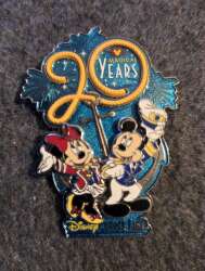 DCL 20 Magical Years - Mickey and Minnie