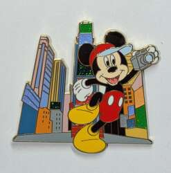 117397 - The Big Apple Mystery Collection - Mickey in Time Square - Disney Store US alternate image