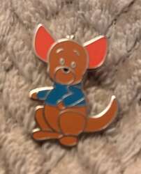 23037 - Winnie the Pooh - Mini-Pin Cutie Collection - Roo alternate image