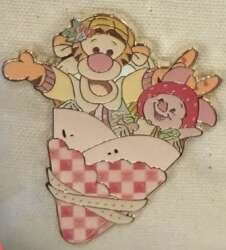 Tigger and Piglet Wrap