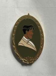 118345 - Fantasy Pin Series: Amanda Baldwin - Couple Cameo Pins - Prince Naveen - Fantasy Unlicensed alternate image