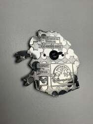 118427 - DLR Hidden Disney Series 2026 Wave A: Dale Holidays - Christmas - Dale (chaser) - Disneyland Resort alternate image