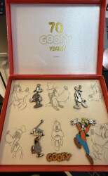 118558 - Goofy 70th Anniversary Framed Set - 70 Goofy Years boxed pin set - Goofy's 70th anniversary - Disney Store US alternate image