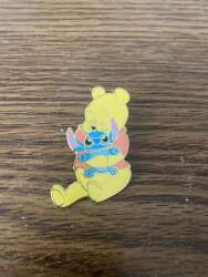 'Fantasty Pins - Pooh Bear and Stitch - FSY'