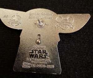 40835 - Star Wars: The Mandalorian - The Child with Cup/soup - Disney Store US alternate image