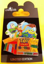 118974 - Store Openings - Andy's Toy Box Grand Opening with Woody, Buzz, and Little Green Man - Hong Kong Disneyland alternate image