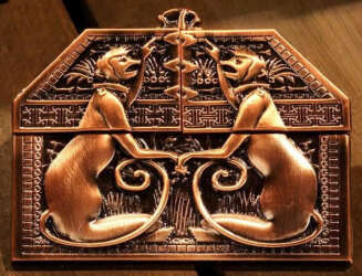 118984 - Mystic Point Grand Opening - Enchanted Balinese Music Box - Hong Kong Disneyland alternate image