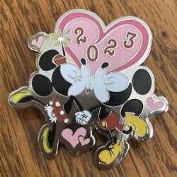 Mickey and Minnie Kiss 2023