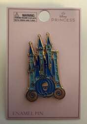 119123 - Five Below - Cinderella Carriage and Castle - Disney Licensed alternate image