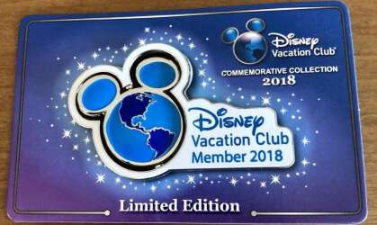 11940 - DVC - Member Exclusive 2018 - Stitch alternate image