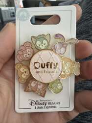Duffy and Friends Pastel Spring Spinner