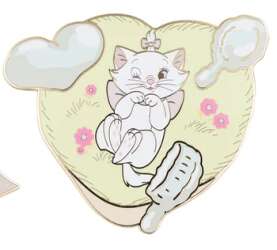 Marie Winking