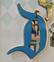 119769 - Disneyland Resort 70th Anniversary Celebration - Disneyland 11-pin Box Set - Disneyland Resort alternate image