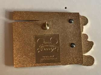 'Disney MGM Studios - Mickey presenting Movie Clapboard - DLIC'