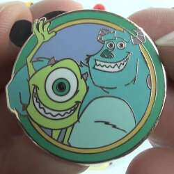 12369 - Disney's Best Friends Mystery Collection - Mike and Sulley alternate image