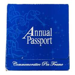 非売品　TOKYO DISNYRESORT ANNUAL PASSPORTバッチ 126113 - Annual Passholder - Commemorative Pin Base - Tokyo Disney