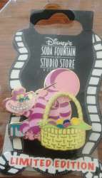 570 - Easter 2011 - Cheshire Cat - Disney Studio Store Hollywood / Soda Fountain alternate image