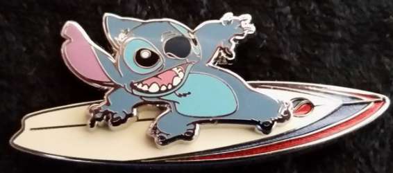 13348 - Lilo & Stitch - Stitch on surfboard alternate image