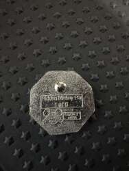 13607 - 2008 Hidden Mickey - Princess Jewels - Snow White - Disneyland Resort alternate image