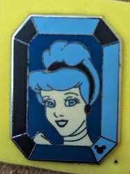 2008 Hidden Mickey - Princess Jewels - Cinderella - DLR