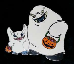 Lilo &amp; Stitch Halloween Costumes - Stitch and Jumba as Ghosts - DA
