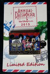 13458 - Passholder Exclusive Postcard Series - Mickey & Minnie - Walt Disney World alternate image