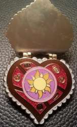 15593 - Valentine's Day - Rapunzel and Flynn - Disney Studio Store Hollywood / Soda Fountain alternate image