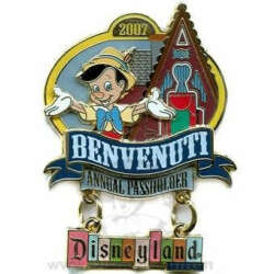 'Welcome Annual Passholders 2007 - Pinocchio - DLR'