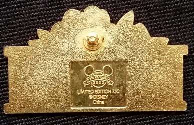 'Pin Location Pursuit - Farmer Mickey - P.T. Flea Market - DLR'