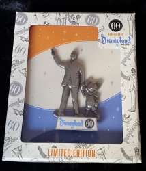 11354 - Disneyland Resort: Diamond Celebration (60th Anniversary) - Sculpted Partners Statue - Jumbo - Disneyland Resort alternate image