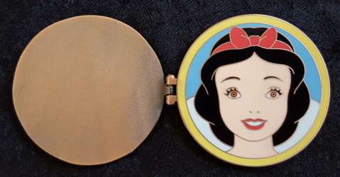 9967 - Hinged Locket - Snow White alternate image