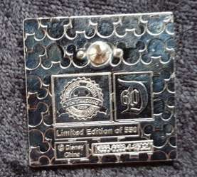 'Disneyland 60th Anniversary Castle Puzzle Mystery Collection - Snow White - DLR'