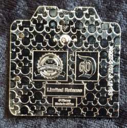 'Paint the Night Parade Reveal/Conceal - Elsa - DLR'