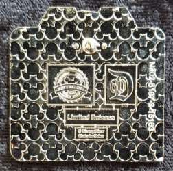 'Paint the Night Parade Reveal/Conceal - Anna - DLR'