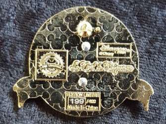 19469 - Rapunzel Christmas Pin Trading Event - Flynn - Disneyland Resort Paris alternate image