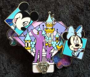 8267 - Disneyland Diamond Decades Collection - Walt Disney, Mickey - Partners Statue - Sleeping Beauty Castle - Disneyland Resort alternate image