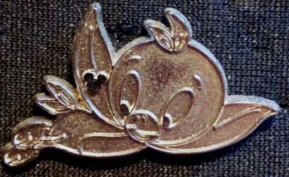 17187 - 2011 Hidden Mickey - Orange Bird - Flying Silver Chaser - Walt Disney World alternate image