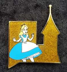 6495 - Castle Collection Mystery - Alice - Disney Fan Club alternate image