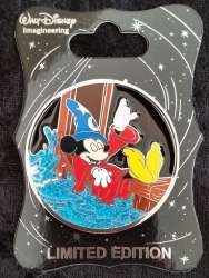 6642 - Stained Glass Sorcerers Apprentice - Dreamin alternate image